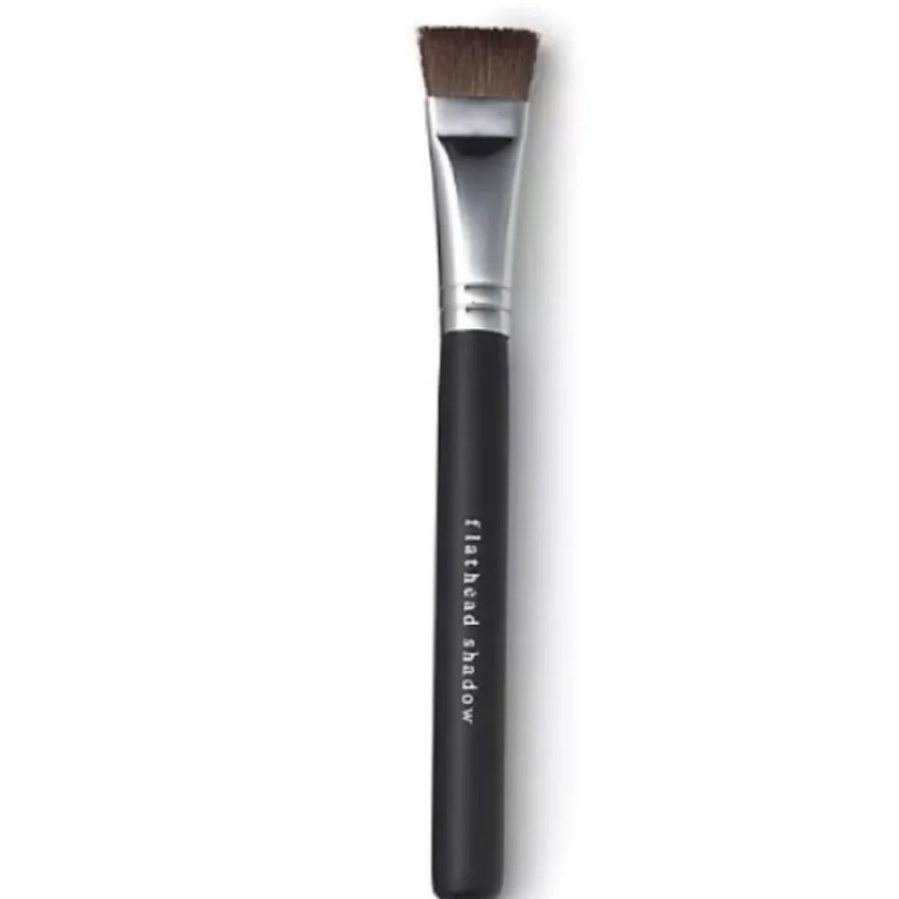 ❇️🧚‍♀️Bareminerals Flathead Shadow DISCONTINUED Brush NWT/SEALED